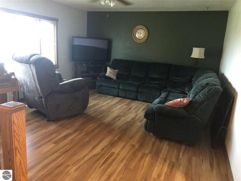 7514 E Walton Rd, Shepherd, MI 48883 photo 14