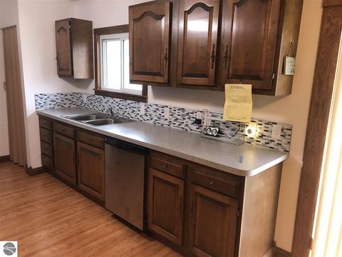 7514 E Walton Rd, Shepherd, MI 48883 photo 12