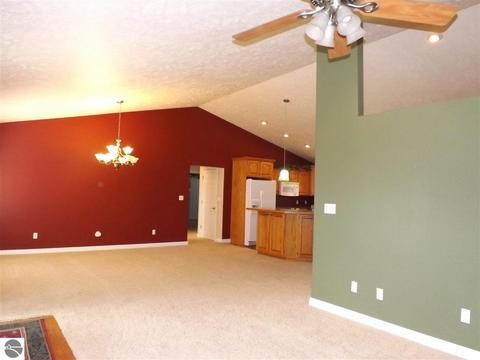 758 S Alger Rd, Ithaca, MI 48847 photo 12