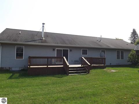 758 S Alger Rd, Ithaca, MI 48847 photo 8