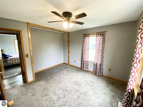 5555 E Pleasant Valley Rd, Shepherd, MI 48883 photo 18
