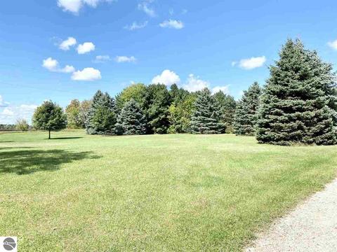 5555 E Pleasant Valley Rd, Shepherd, MI 48883 photo 51