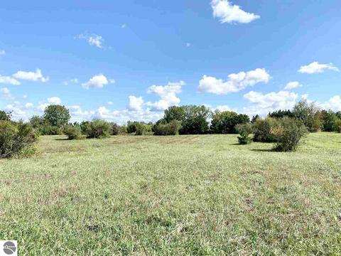 5555 E Pleasant Valley Rd, Shepherd, MI 48883 photo 44