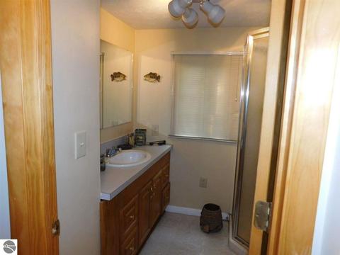 6285 Marshall Dr, Gladwin, MI 48624 photo 15