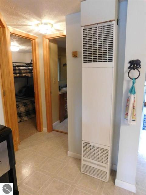 6285 Marshall Dr, Gladwin, MI 48624 photo 34