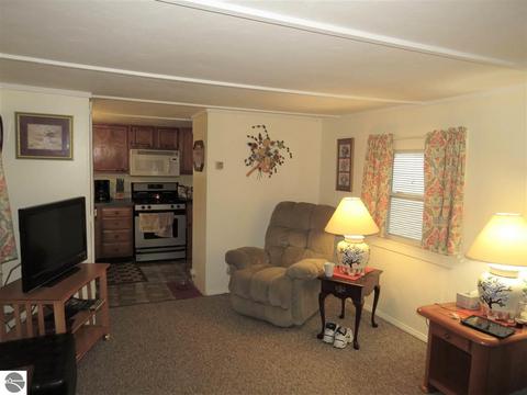 4091 Cassidy Rd, Gladwin, MI 48624 photo 2