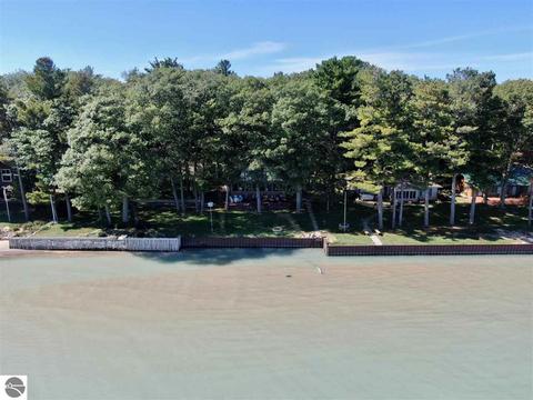 173 S Huron, Au Gres, MI 48703 photo 17