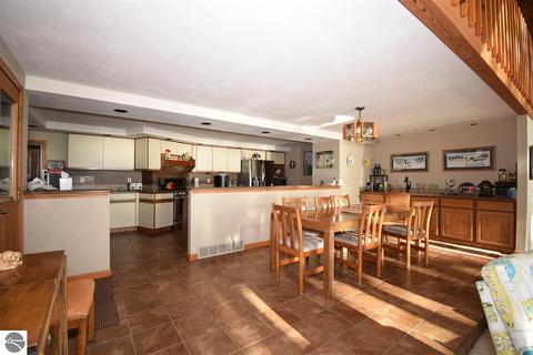 173 S Huron, Au Gres, MI 48703 photo 43