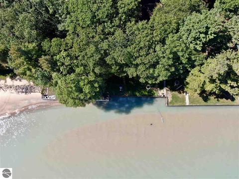 173 S Huron, Au Gres, MI 48703 photo 16