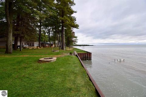 173 S Huron, Au Gres, MI 48703 photo 32