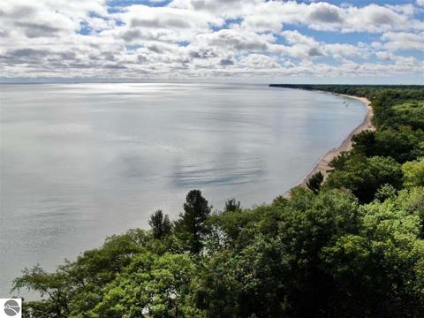 173 S Huron, Au Gres, MI 48703 photo 9