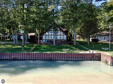 173 S Huron, Au Gres, MI 48703 photo 18