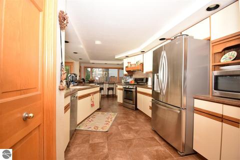 173 S Huron, Au Gres, MI 48703 photo 47