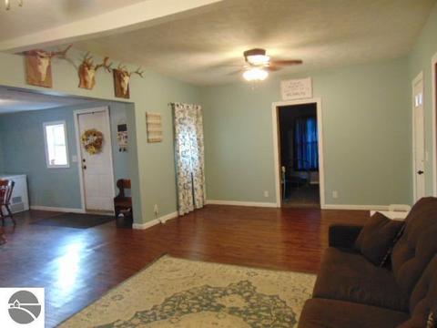 408 E Gratiot Rd, Ithaca, MI 48847 photo 14