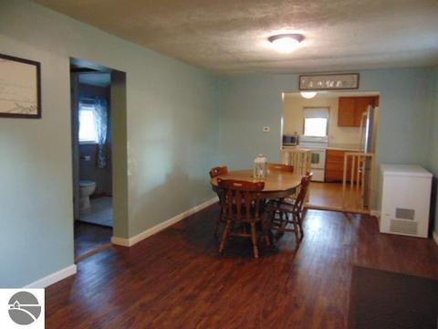 408 E Gratiot Rd, Ithaca, MI 48847 photo 9
