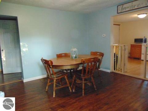 408 E Gratiot Rd, Ithaca, MI 48847 photo 10
