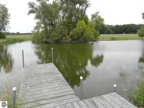 3709 E Walton Rd, Shepherd, MI 48883 photo 5