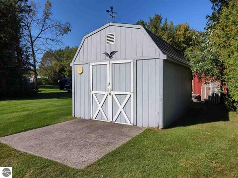312 W Michigan Ave, Au Gres, MI 48703 photo 12