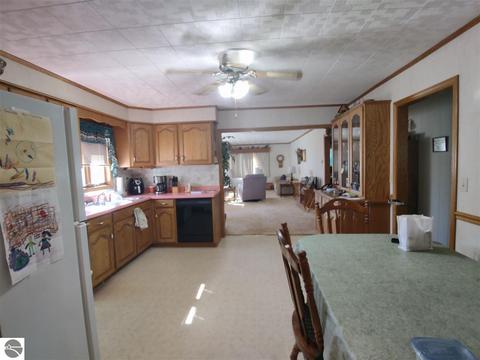 312 W Michigan Ave, Au Gres, MI 48703 photo 19