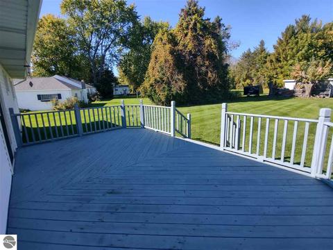 312 W Michigan Ave, Au Gres, MI 48703 photo 9
