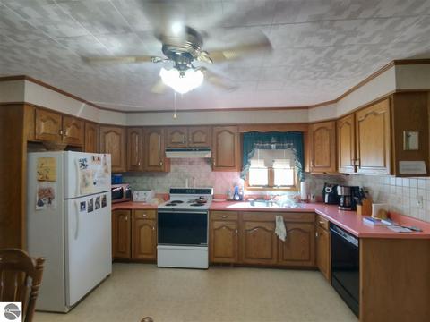 312 W Michigan Ave, Au Gres, MI 48703 photo 20