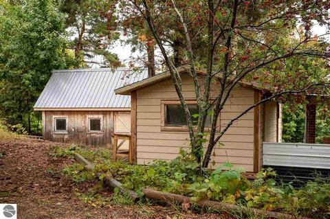 12161 S Bugai Rd, Traverse City, MI 49684 photo 20