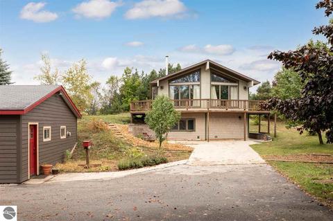 12161 S Bugai Rd, Traverse City, MI 49684 photo 16