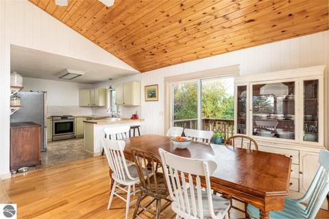 12161 S Bugai Rd, Traverse City, MI 49684 photo 35