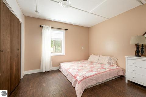 12161 S Bugai Rd, Traverse City, MI 49684 photo 62