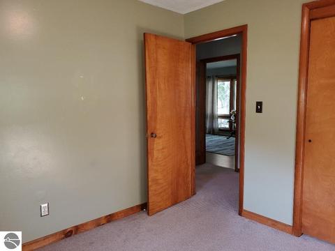 111 Dearing Dr, Shepherd, MI 48883 photo 25