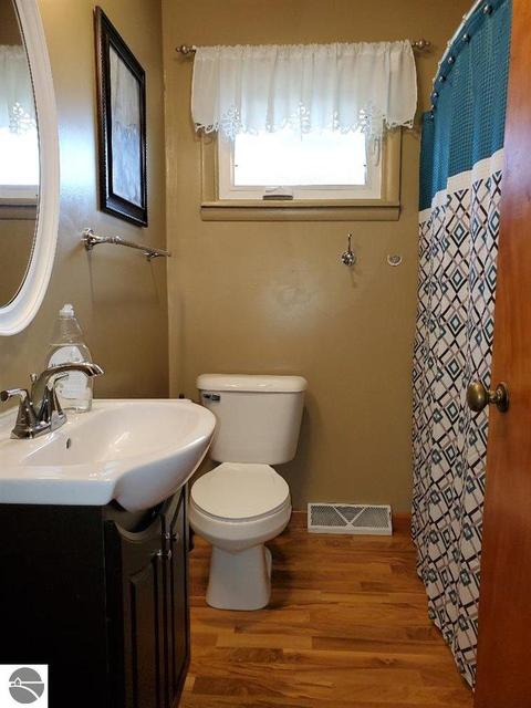 111 Dearing Dr, Shepherd, MI 48883 photo 32