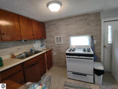 2936 E Gordon Rd, Au Gres, MI 48703 photo 16