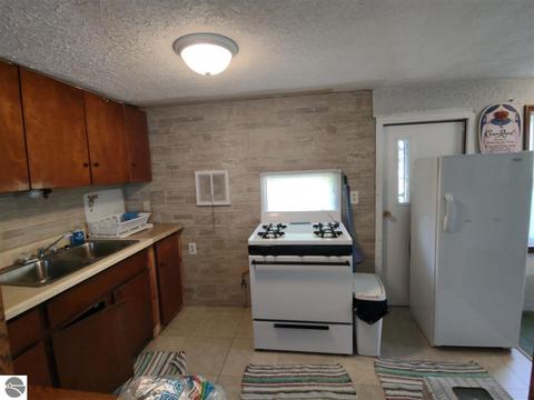 2936 E Gordon Rd, Au Gres, MI 48703 photo 17