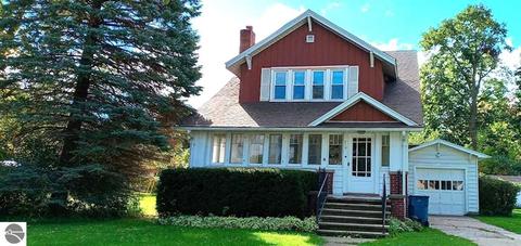 512 E Cedar, Standish, MI 48658 photo 1