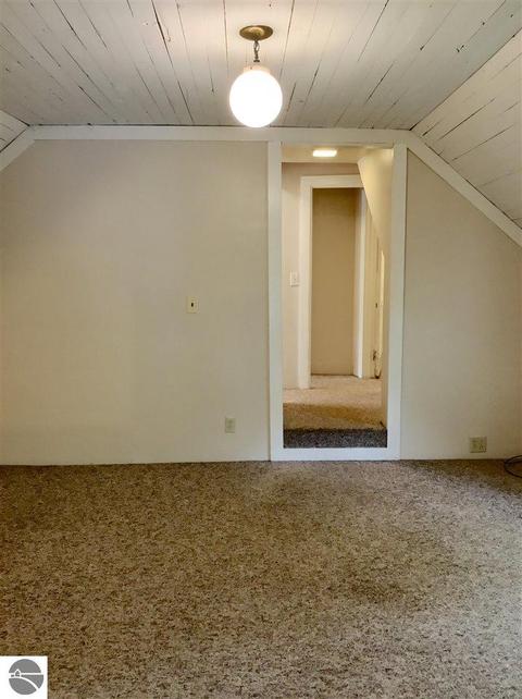 809 Eighth St, Traverse City, MI 49686 photo 24
