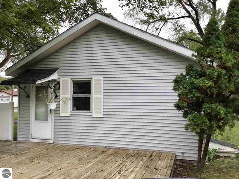 809 Eighth St, Traverse City, MI 49686 photo 39
