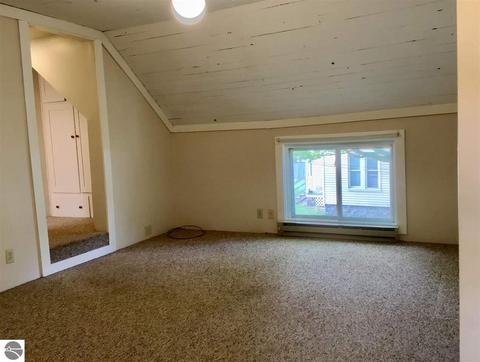 809 Eighth St, Traverse City, MI 49686 photo 19