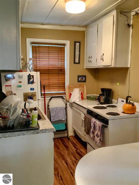 809 Eighth St, Traverse City, MI 49686 photo 42