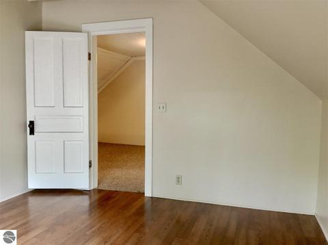 809 Eighth St, Traverse City, MI 49686 photo 23