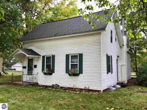 809 Eighth St, Traverse City, MI 49686 photo 58