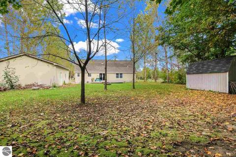 1910 E Swanson Trl, Cedar, MI 49621 photo 34