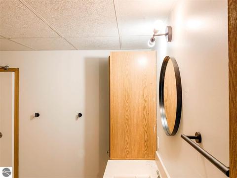 3294 Lansing, Harrison, MI 48625 photo 9