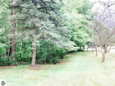 3294 Lansing, Harrison, MI 48625 photo 20