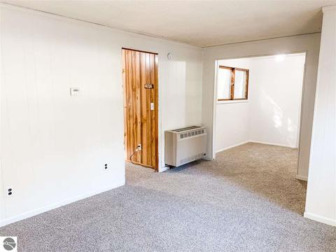 3294 Lansing, Harrison, MI 48625 photo 18