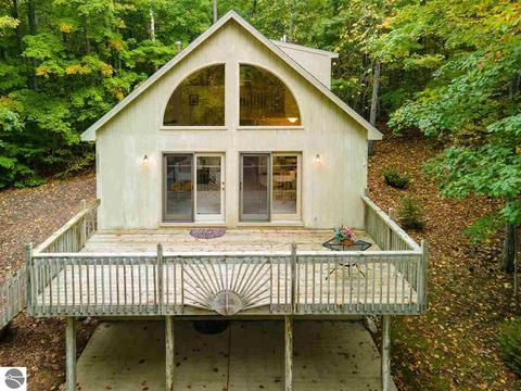 1787 E Old Mountain Rd, Cedar, MI 49621 photo 27