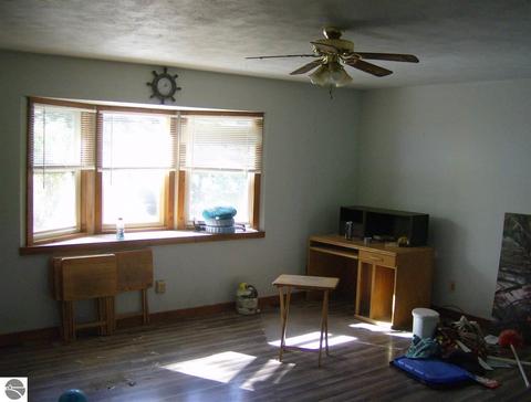 160 W Mason Rd, Twining, MI 48766 photo 11