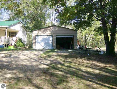 160 W Mason Rd, Twining, MI 48766 photo 6