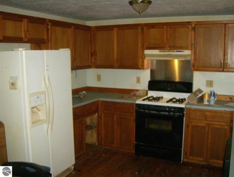 160 W Mason Rd, Twining, MI 48766 photo 8