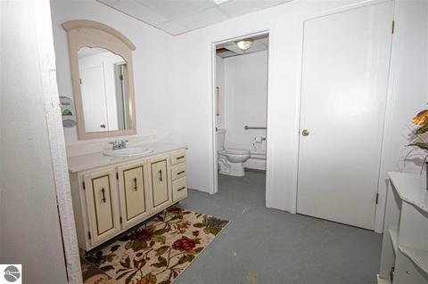 115 E Fraser St, Coleman, MI 48618 photo 54