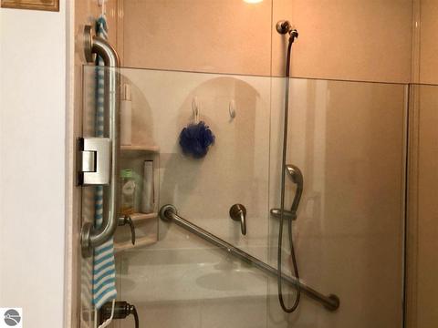 6900 E Kelenski Dr, Cedar, MI 49621 photo 12